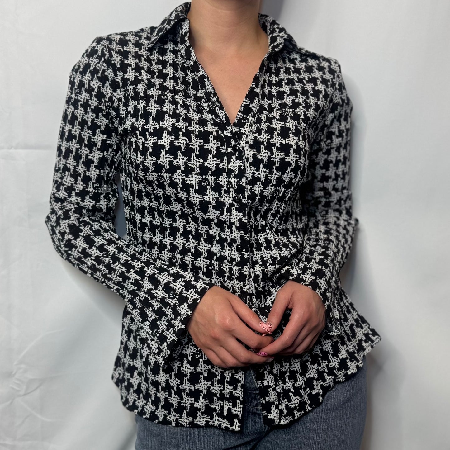 Y2K Monochrome Stretch Blouse (S)